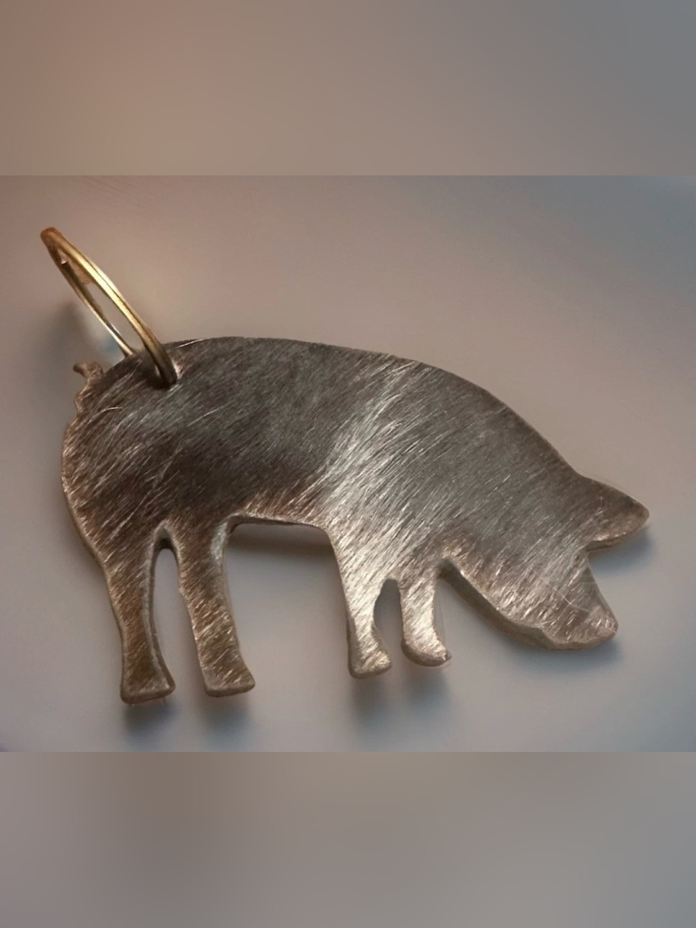NWOT Hair On Hide Pig Silhouette Key Ring